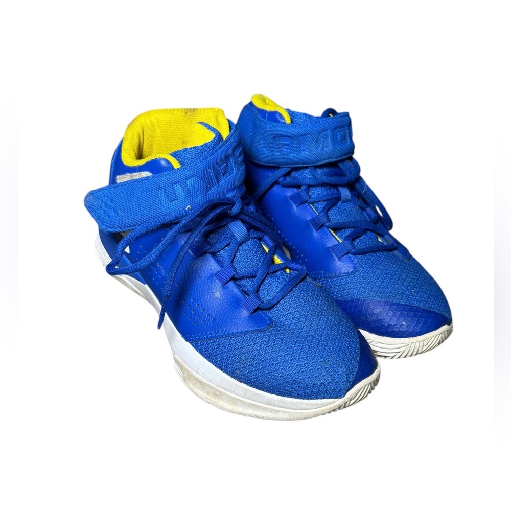 Under Armour Kids Blue and Yellow Athletic Shoes Size 4Y